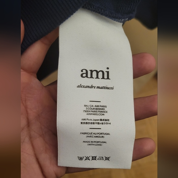 AMI ALEXANDRE MATTIUSSISSENSE Exclusive Blue Ami de Cœur Sweatshirt - Picture 3 of 6